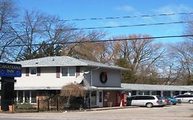 Canadiana Inn Whitby